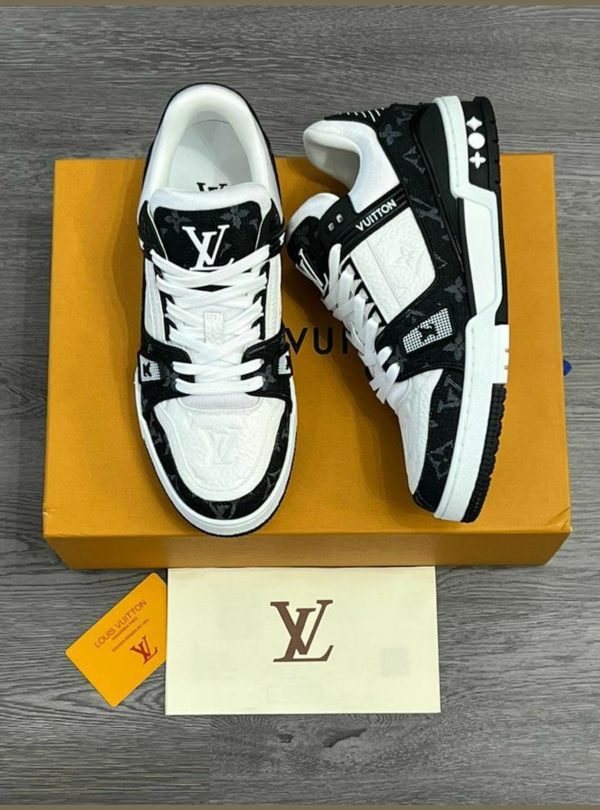 Louis Vuitton trainer